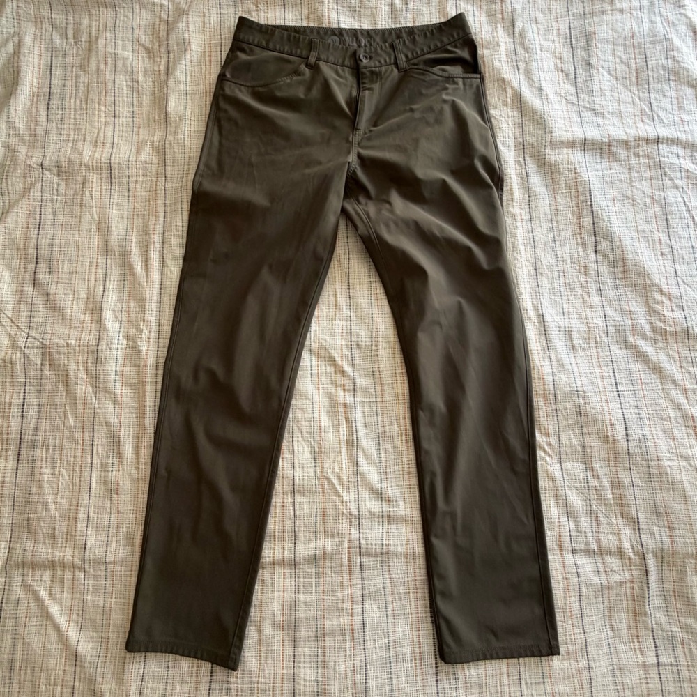 Vuori Men’s Meta  Pants - Olive Green